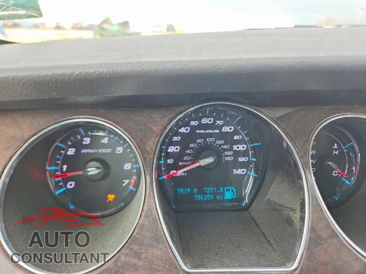 FORD TAURUS 2011 - 1FAHP2EW8BG167701