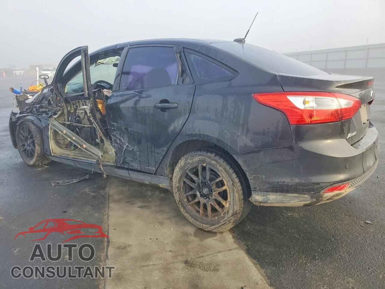 FORD FOCUS 2013 - 1FADP3F20DL107714