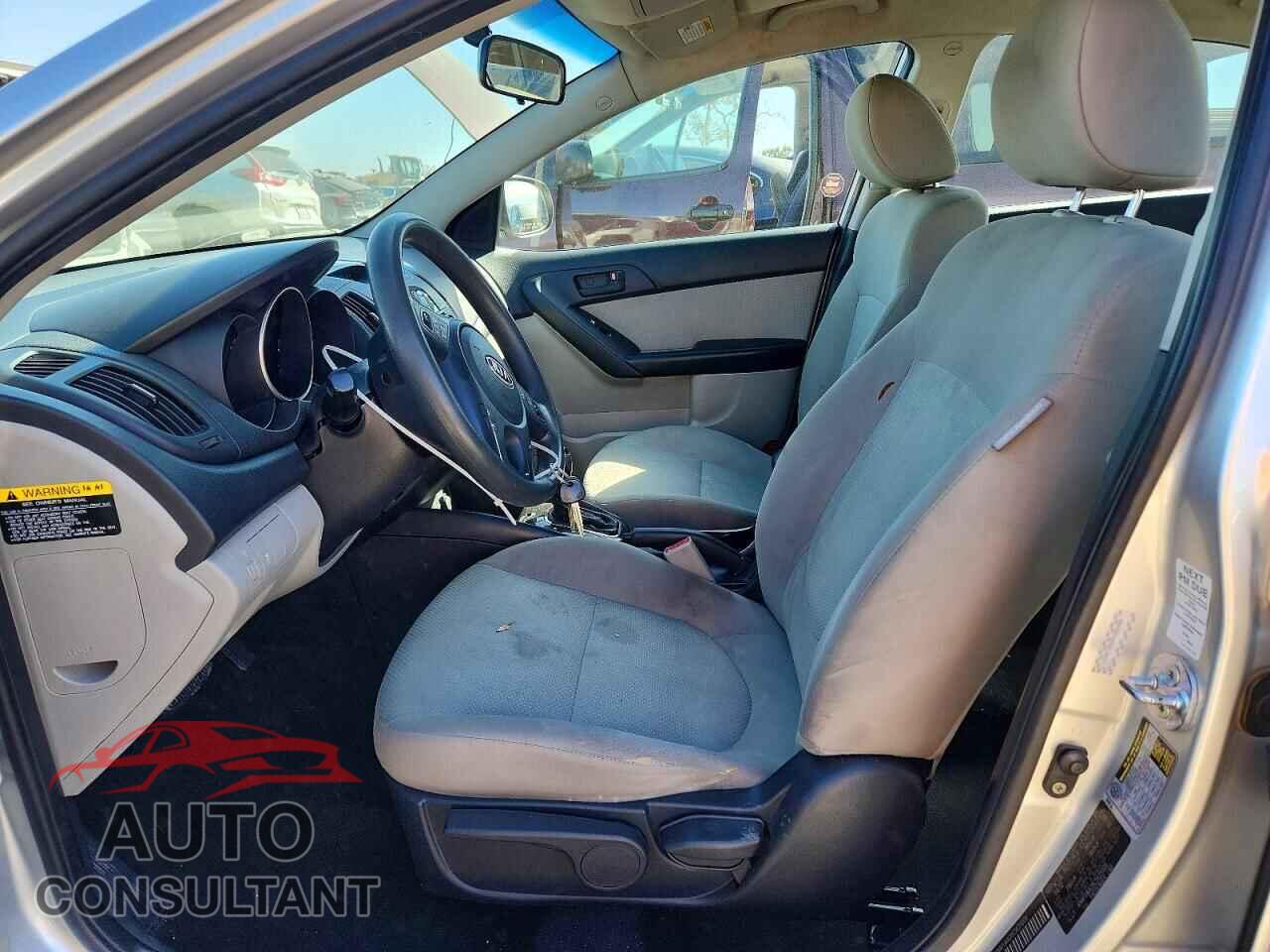 KIA FORTE 2012 - KNAFU4A28C5635008