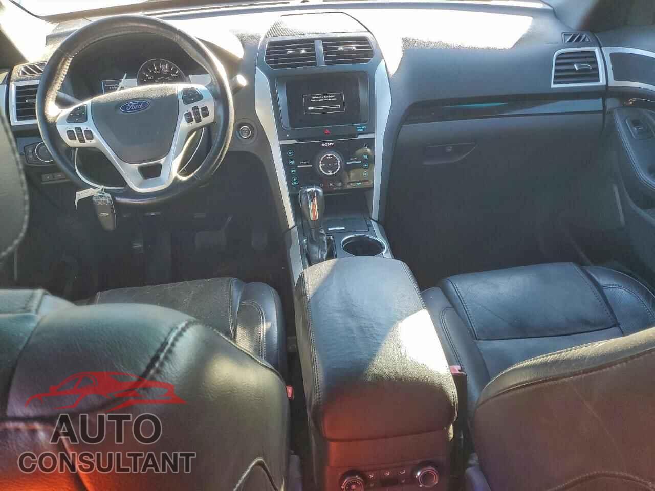 FORD EXPLORER 2015 - 1FM5K7F82FGC11699