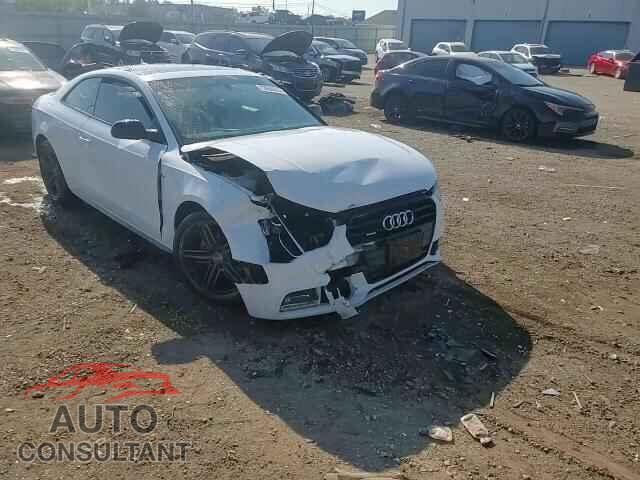 AUDI A5 2014 - WAUMFAFR4EA035182