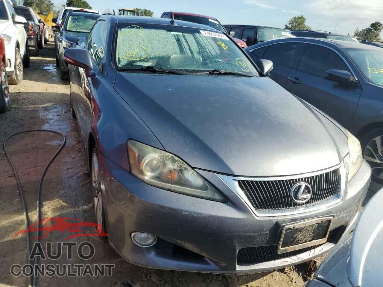 LEXUS IS 2013 - JTHFF2C26D2527390