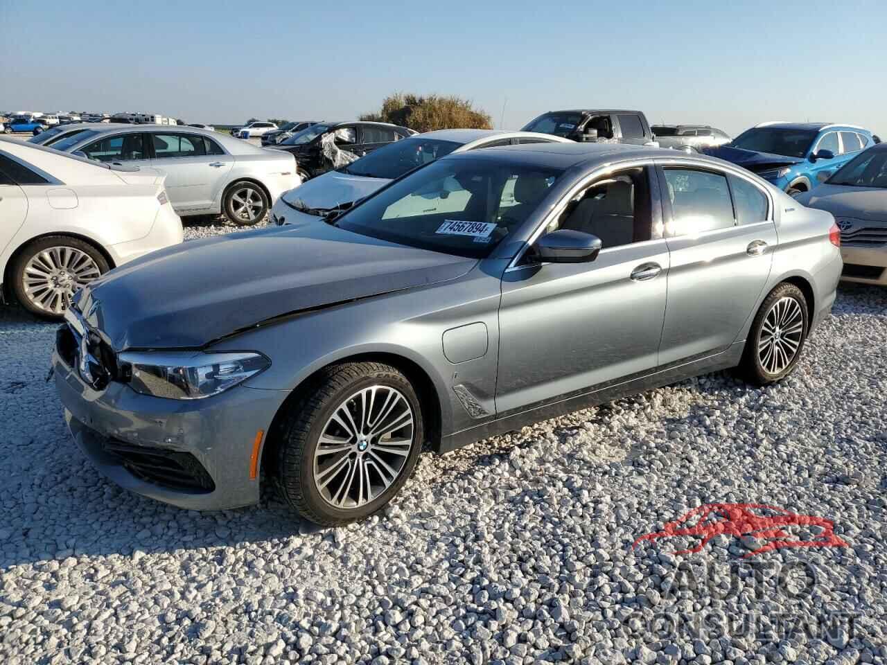 BMW 5 SERIES 2018 - WBAJA9C55JB033897