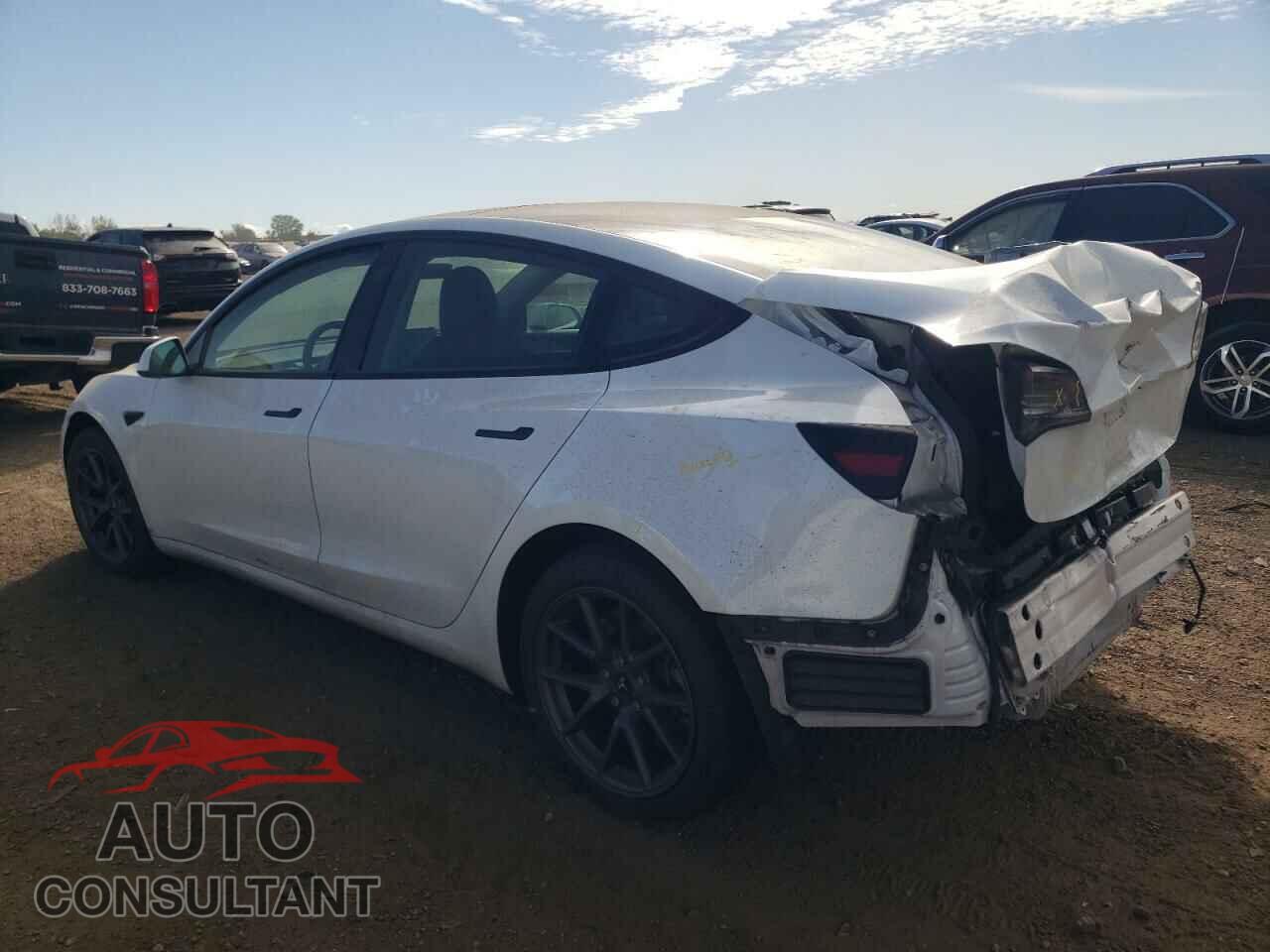 TESLA MODEL 3 2022 - 5YJ3E1EA6NF231046