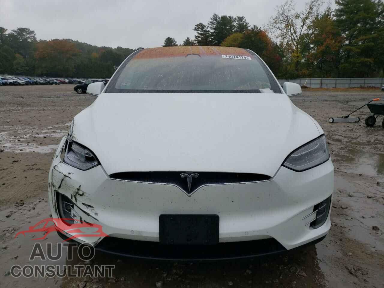 TESLA MODEL X 2017 - 5YJXCAE23HF065752