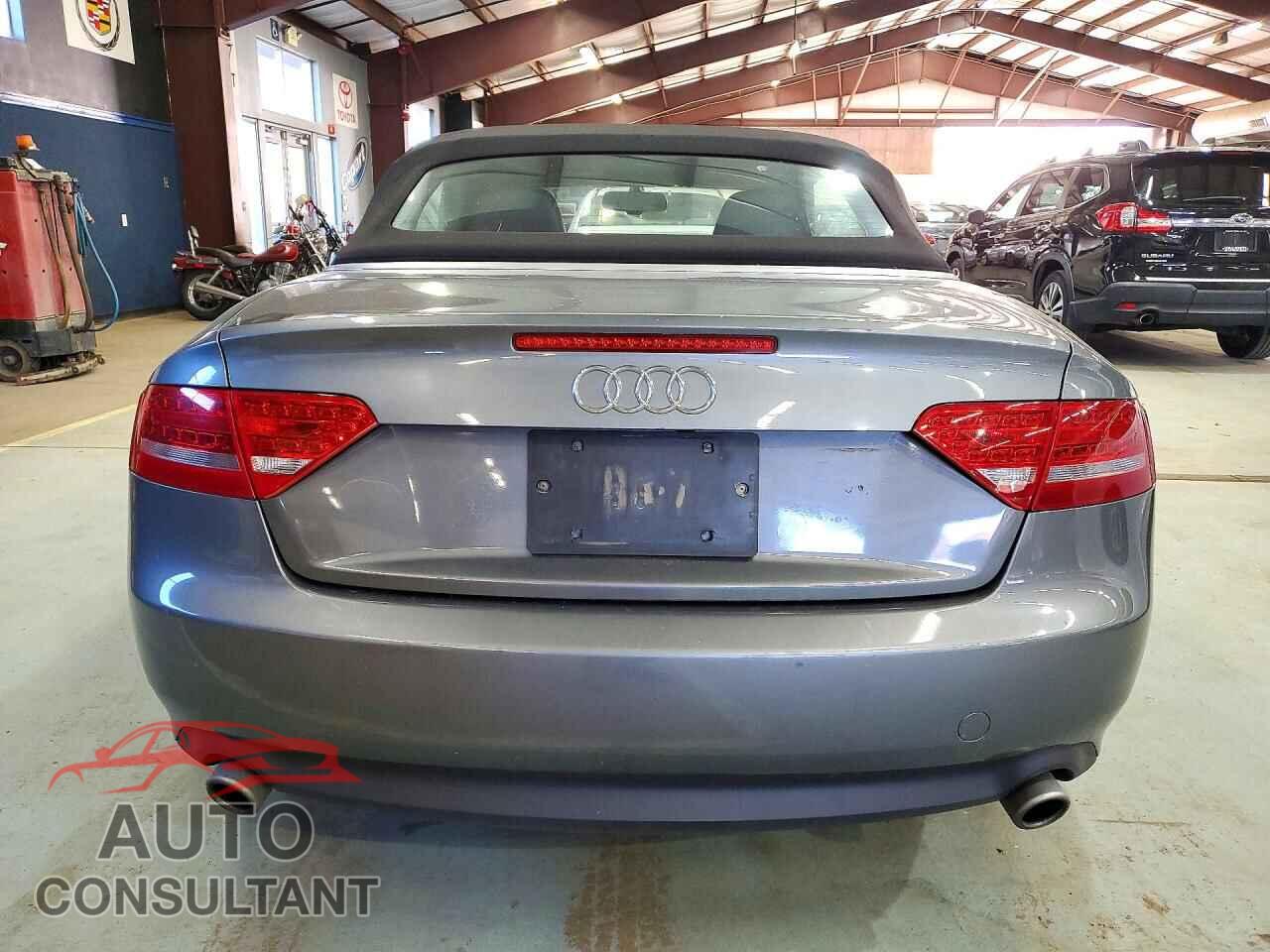 AUDI A5 2012 - WAULFAFH5CN001082
