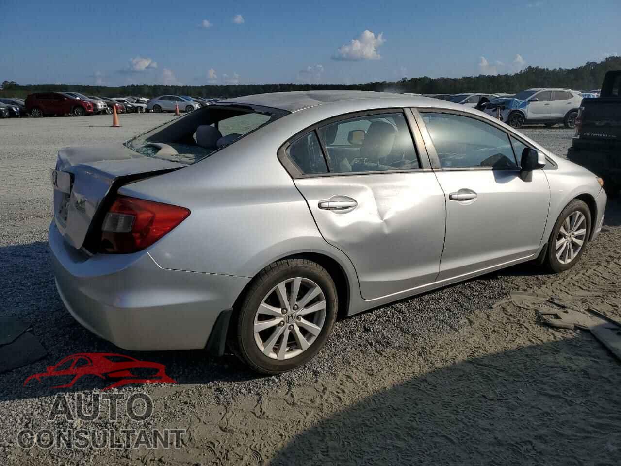 HONDA CIVIC 2012 - 2HGFB2F88CH312579
