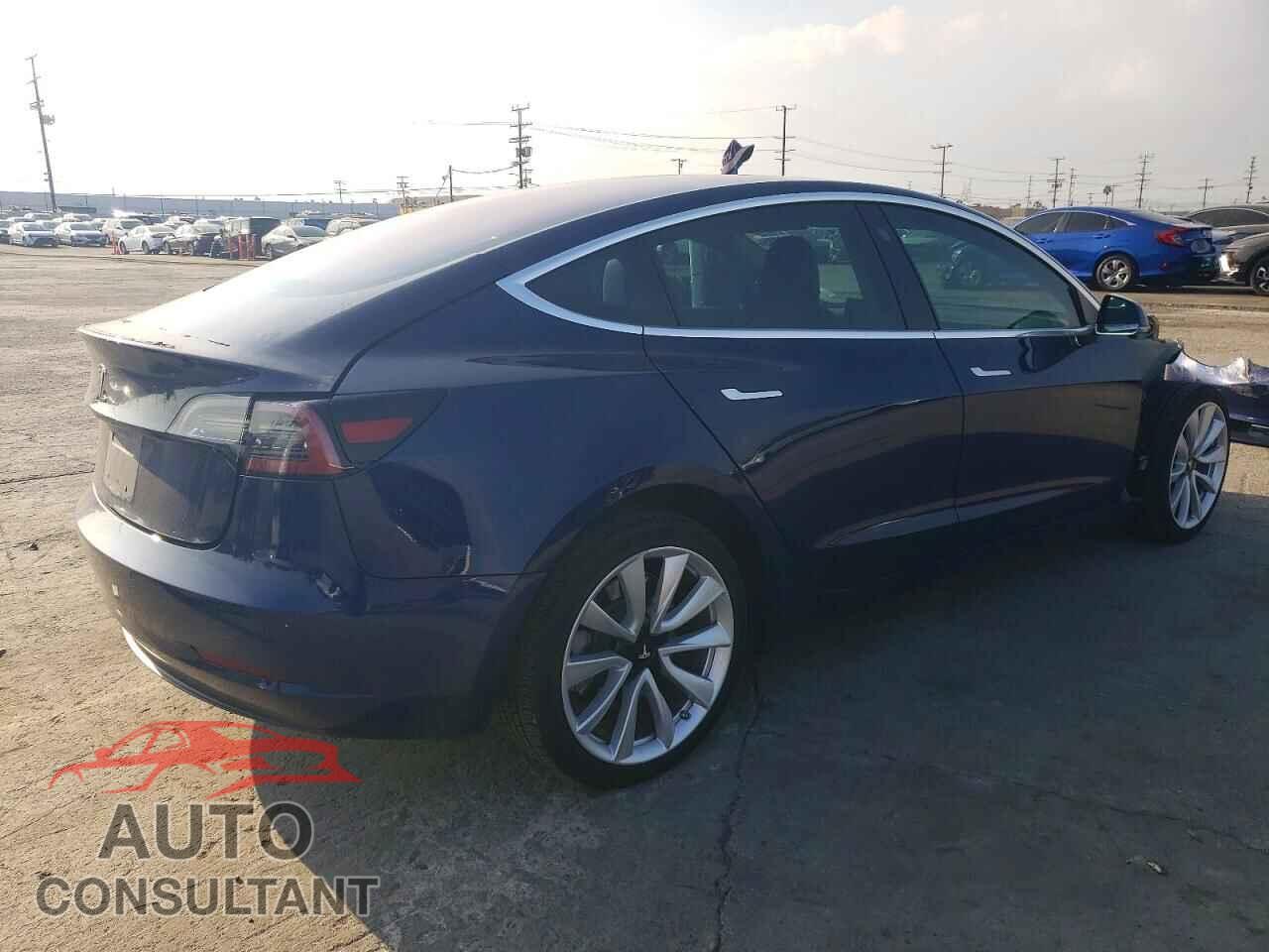 TESLA MODEL 3 2018 - 5YJ3E1EA1JF035896