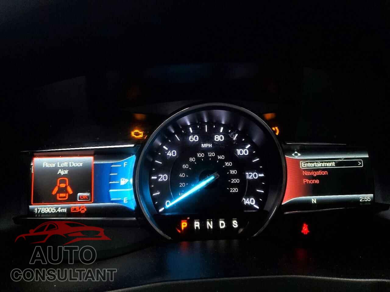 FORD EXPLORER 2018 - 1FM5K8GT9JGB13531