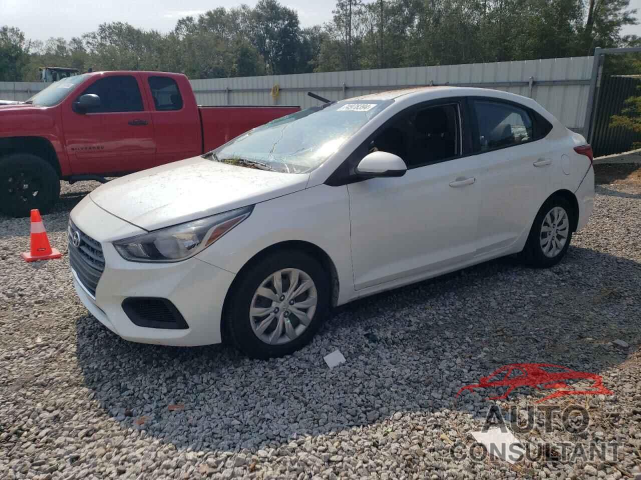 HYUNDAI ACCENT 2018 - 3KPC24A32JE005801