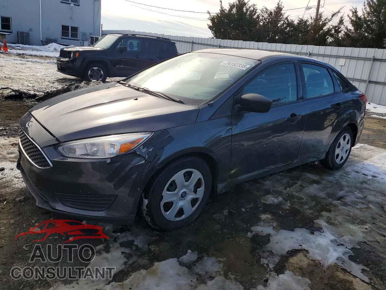 FORD FOCUS 2017 - 1FADP3E26HL317578