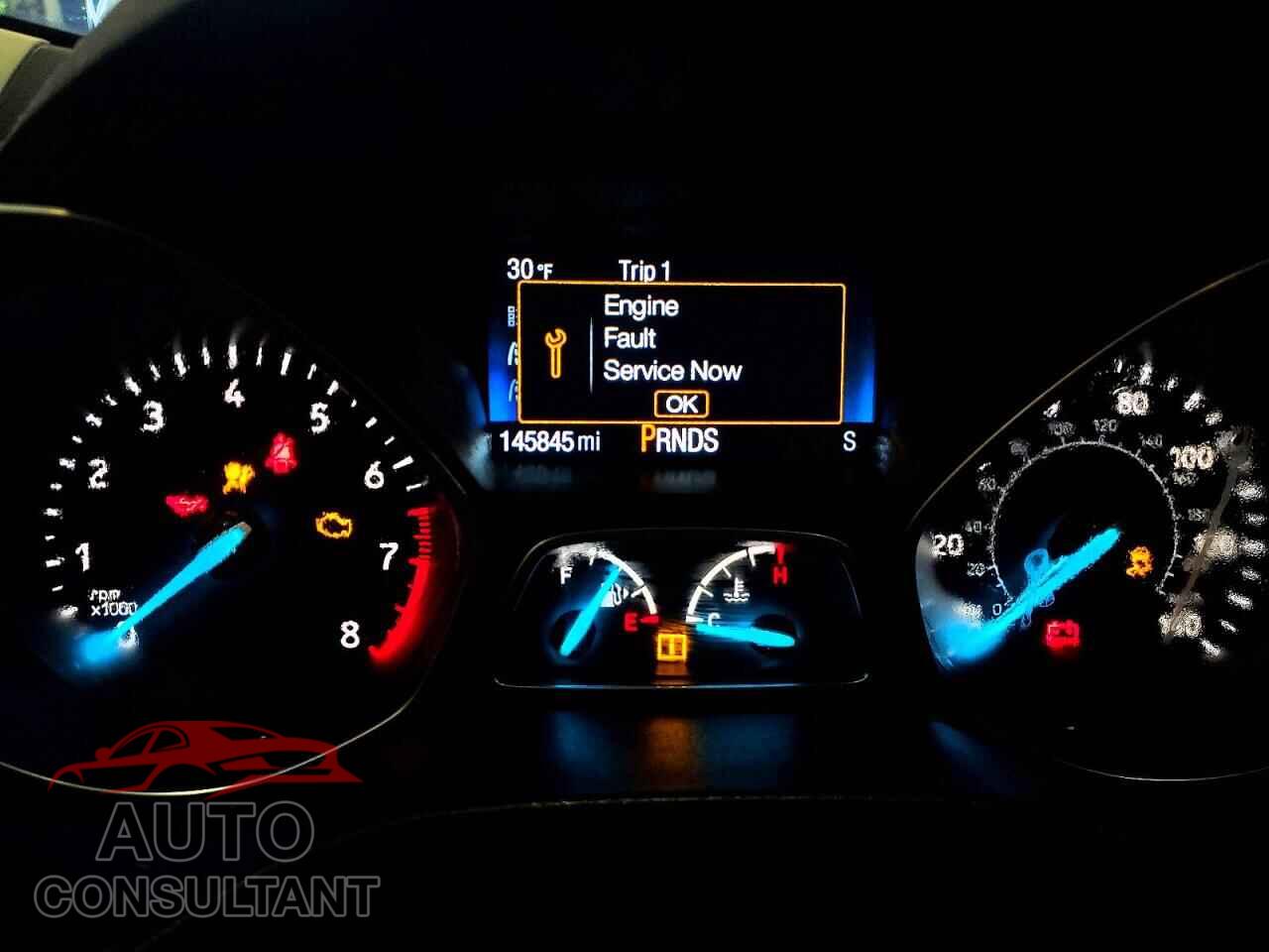 FORD ESCAPE 2017 - 1FMCU9G98HUE36525
