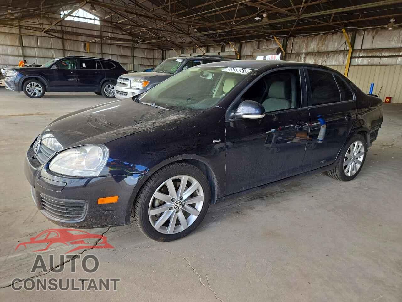 VOLKSWAGEN JETTA 2010 - 3VWRA7AJ6AM153546