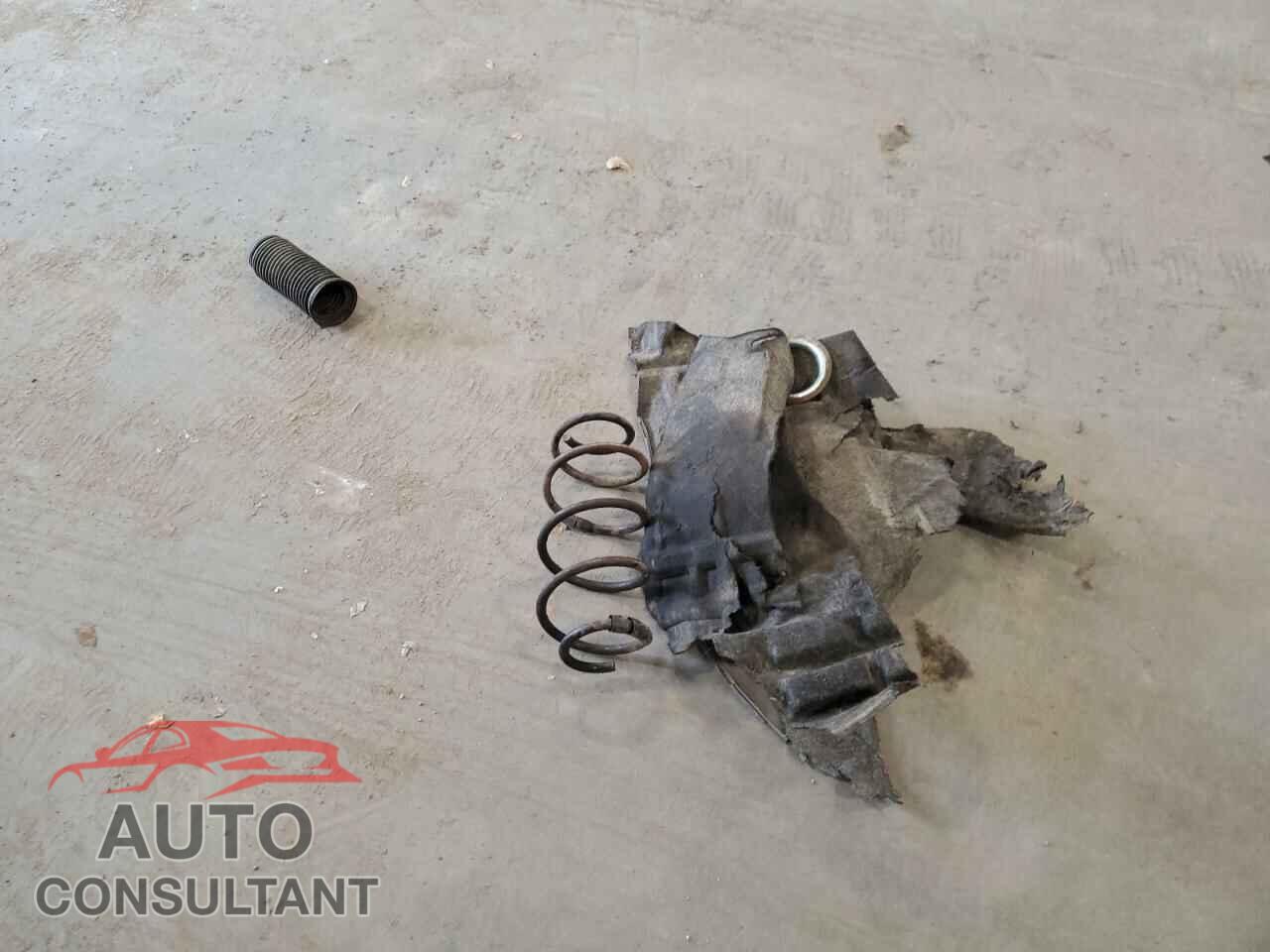 AUDI Q3 2016 - WA1EFCFS2GR010057