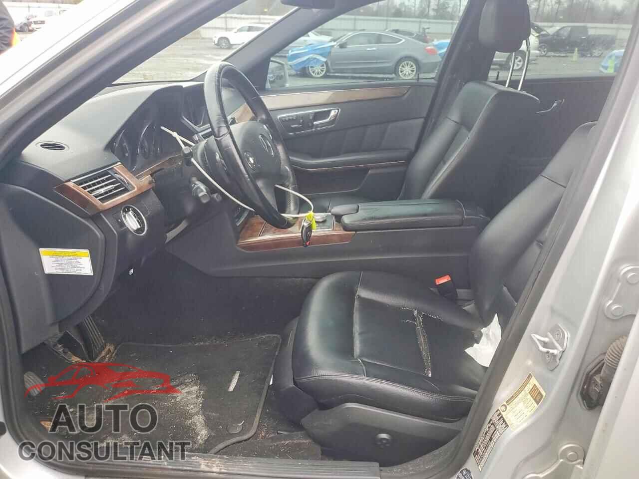 MERCEDES-BENZ E-CLASS 2011 - WDDHF5GB6BA307388
