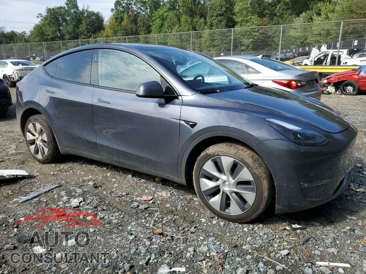 TESLA MODEL Y 2023 - 7SAYGDEE5PF857570
