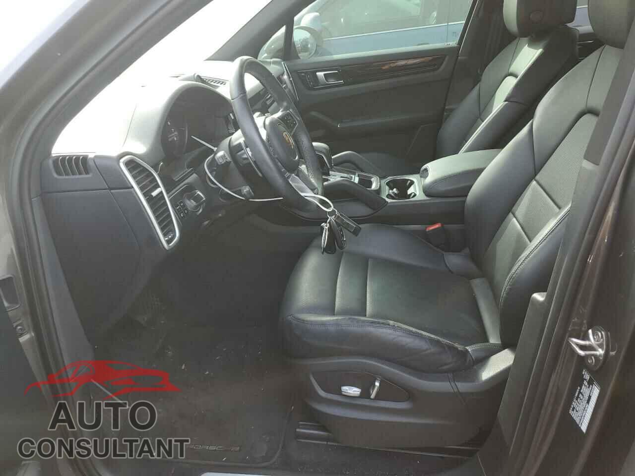 PORSCHE CAYENNE 2019 - WP1AA2AY9KDA16242