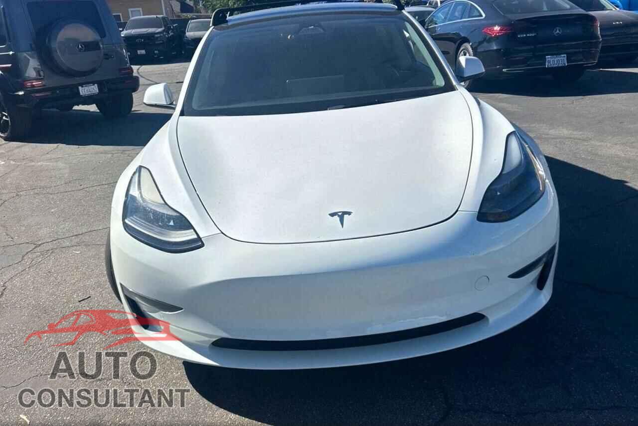 TESLA MODEL 3 2022 - 5YJ3E1EB3NF144830