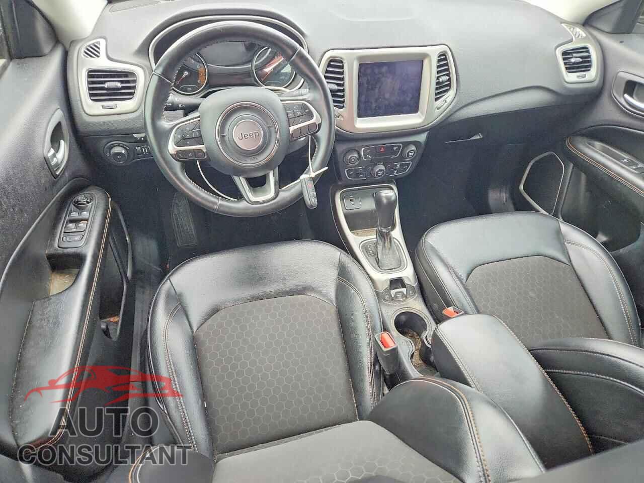 JEEP COMPASS 2017 - 3C4NJCBB6HT690919