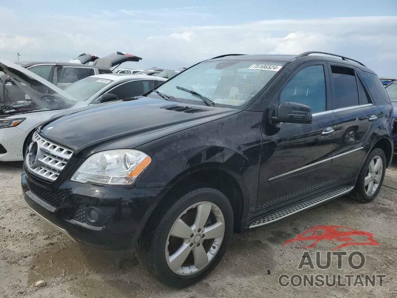 MERCEDES-BENZ M-CLASS 2011 - 4JGBB5GB1BA715918