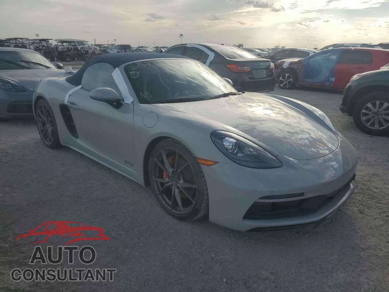 PORSCHE BOXSTER 2018 - WP0CB2A84JS228807