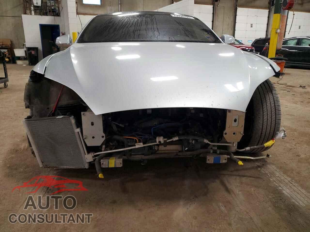 TESLA MODEL S 2015 - 5YJSA1E27FF115128