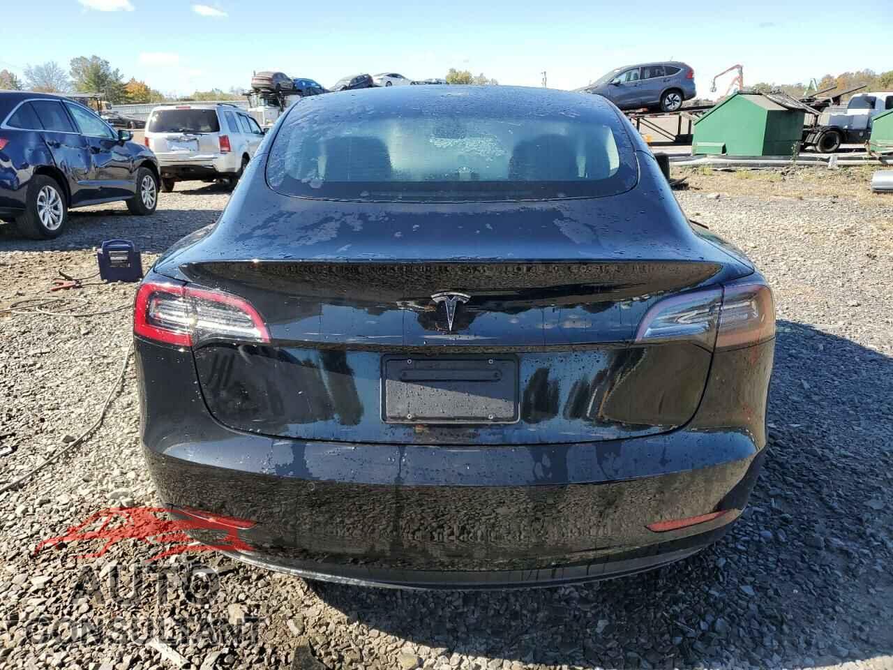 TESLA MODEL 3 2021 - 5YJ3E1EA1MF064514