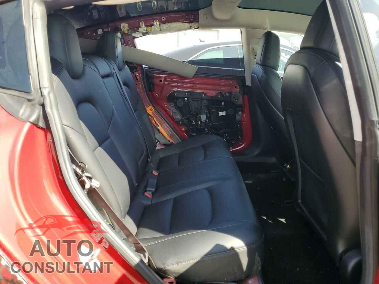 TESLA MODEL S 2018 - 5YJ3E1EA4JF048089