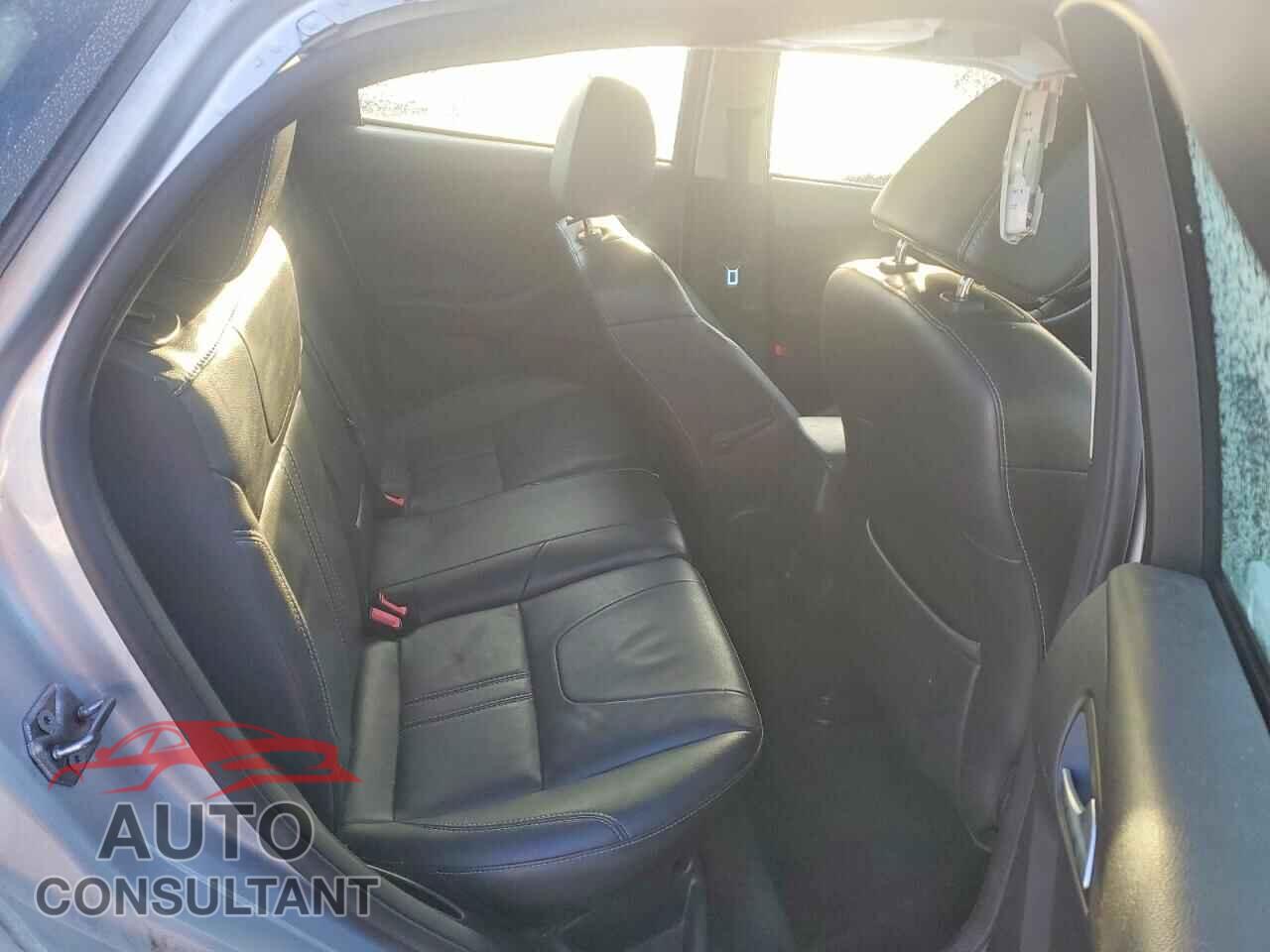 FORD FOCUS 2013 - 1FADP3F28DL269090