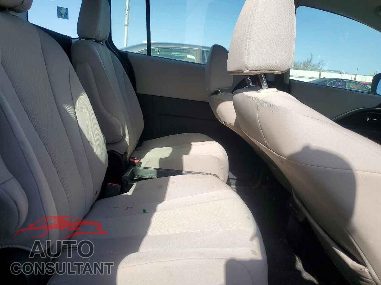 MAZDA 5 2013 - JM1CW2BL4D0162279