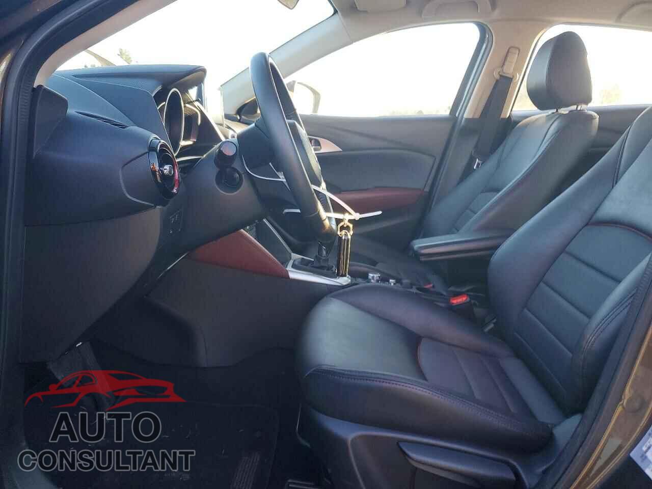 MAZDA CX-3 2017 - JM1DKFC7XH0176136