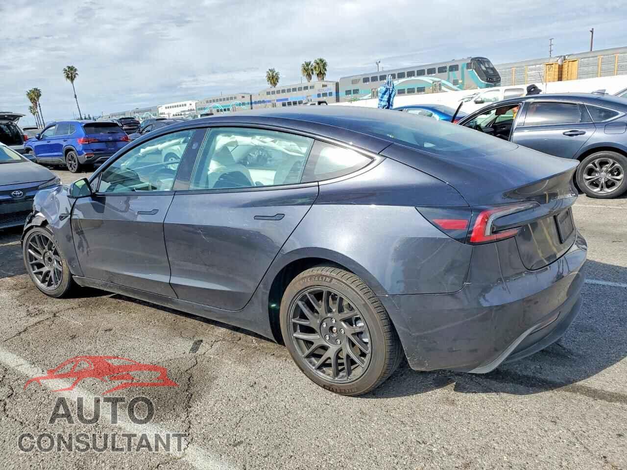 TESLA MODEL 3 2024 - 5YJ3E1EA0RF854457