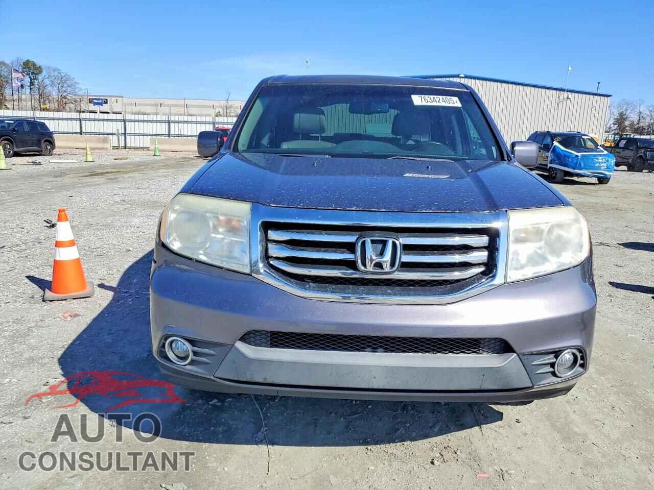 HONDA PILOT 2015 - 5FNYF3H73FB022685
