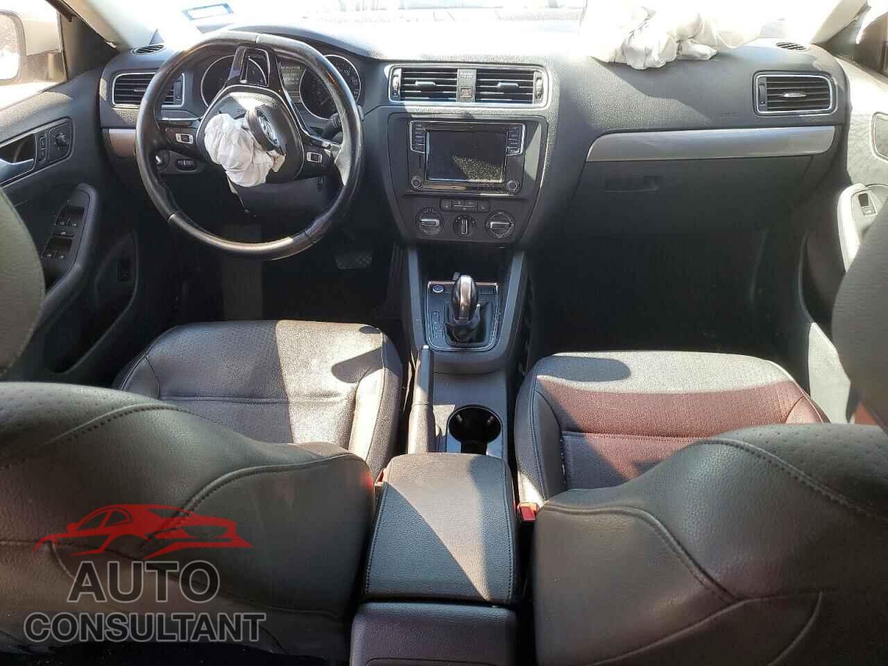 VOLKSWAGEN JETTA 2017 - 3VWDB7AJ1HM364803