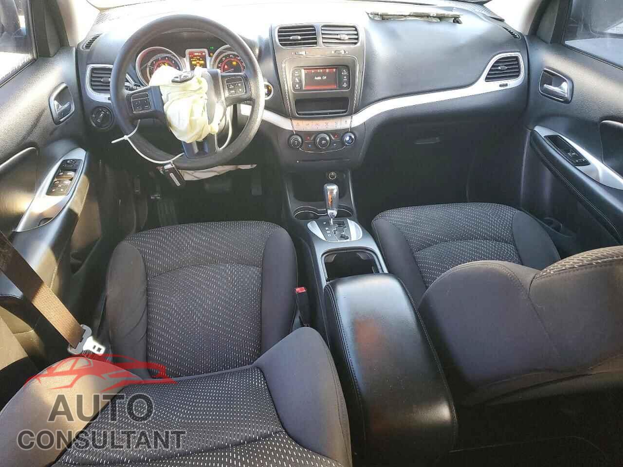 DODGE JOURNEY 2015 - 3C4PDCBB7FT629110