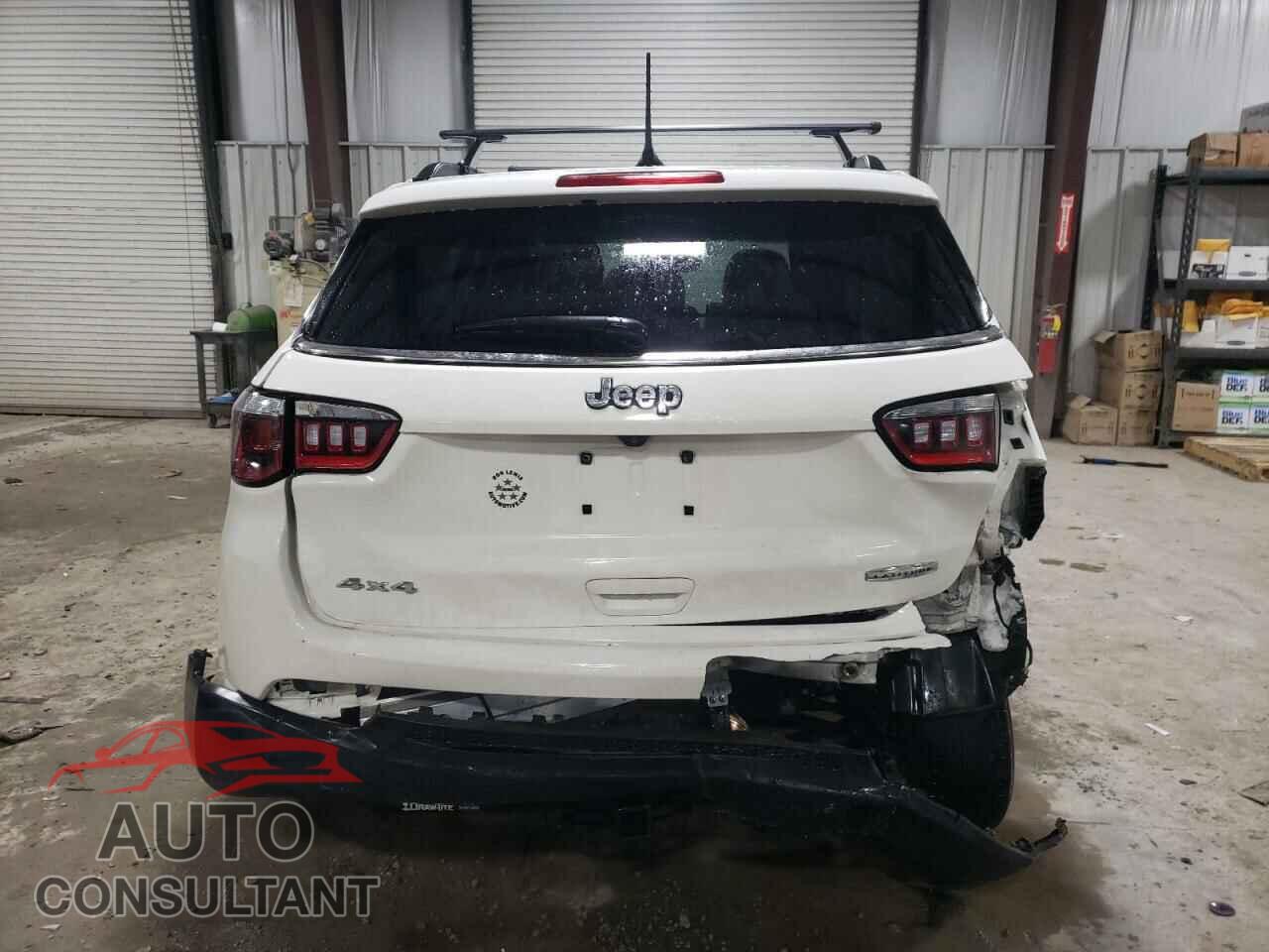 JEEP COMPASS 2020 - 3C4NJDBB8LT240039