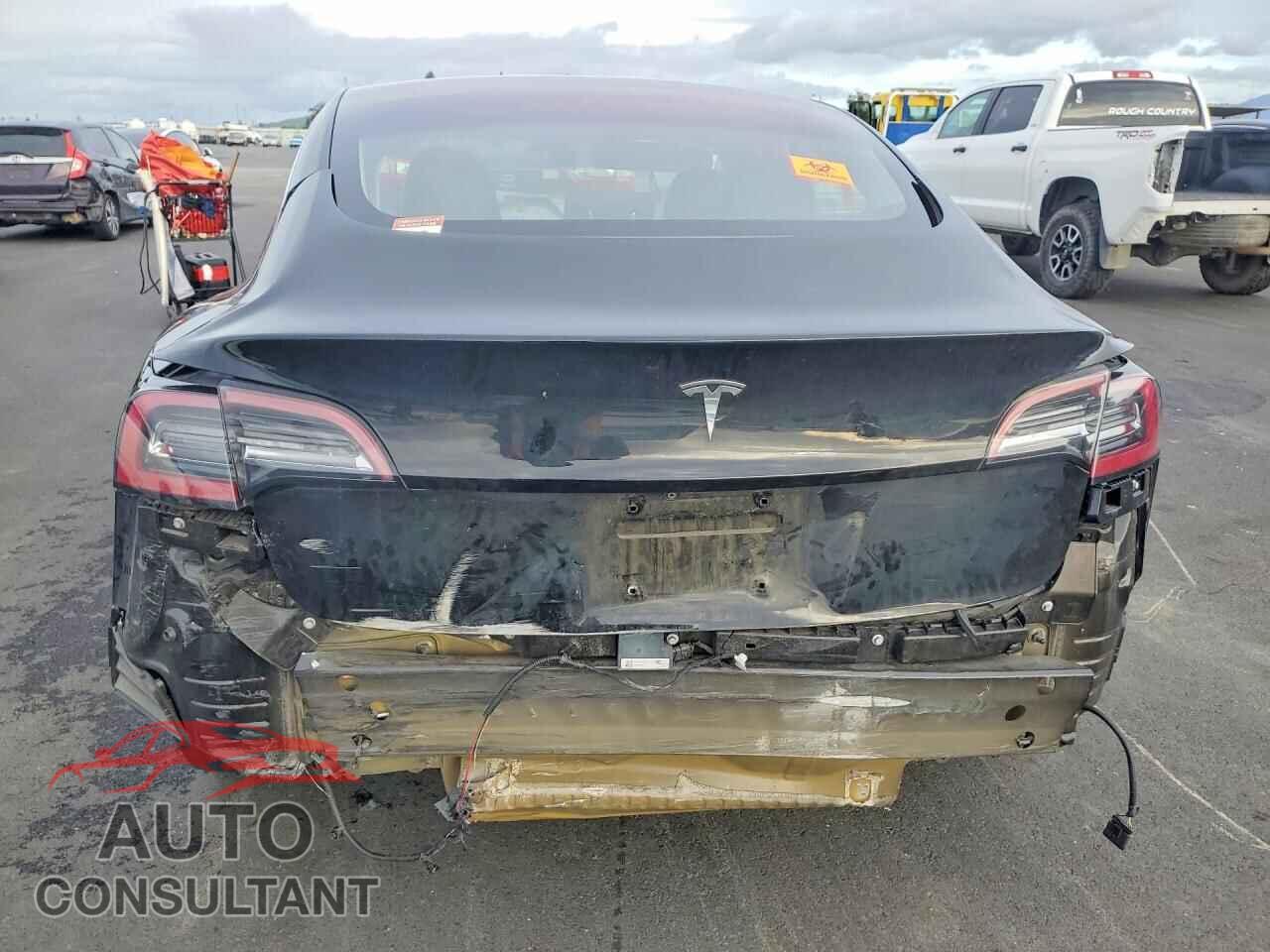 TESLA MODEL 3 2018 - 5YJ3E1EA2JF171504