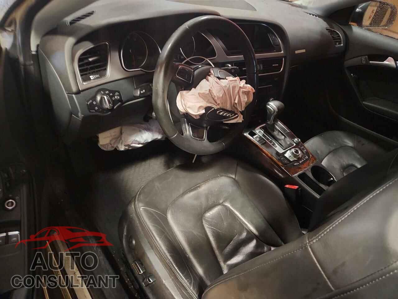 AUDI A5 2013 - WAULFAFR0DA028496
