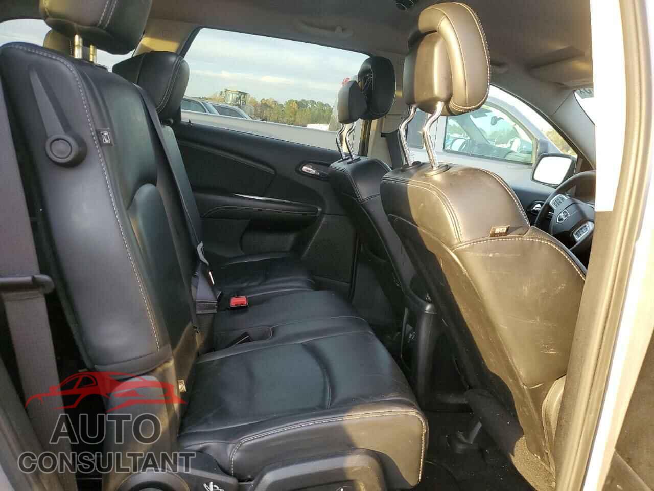 DODGE JOURNEY 2015 - 3C4PDCBB7FT715307