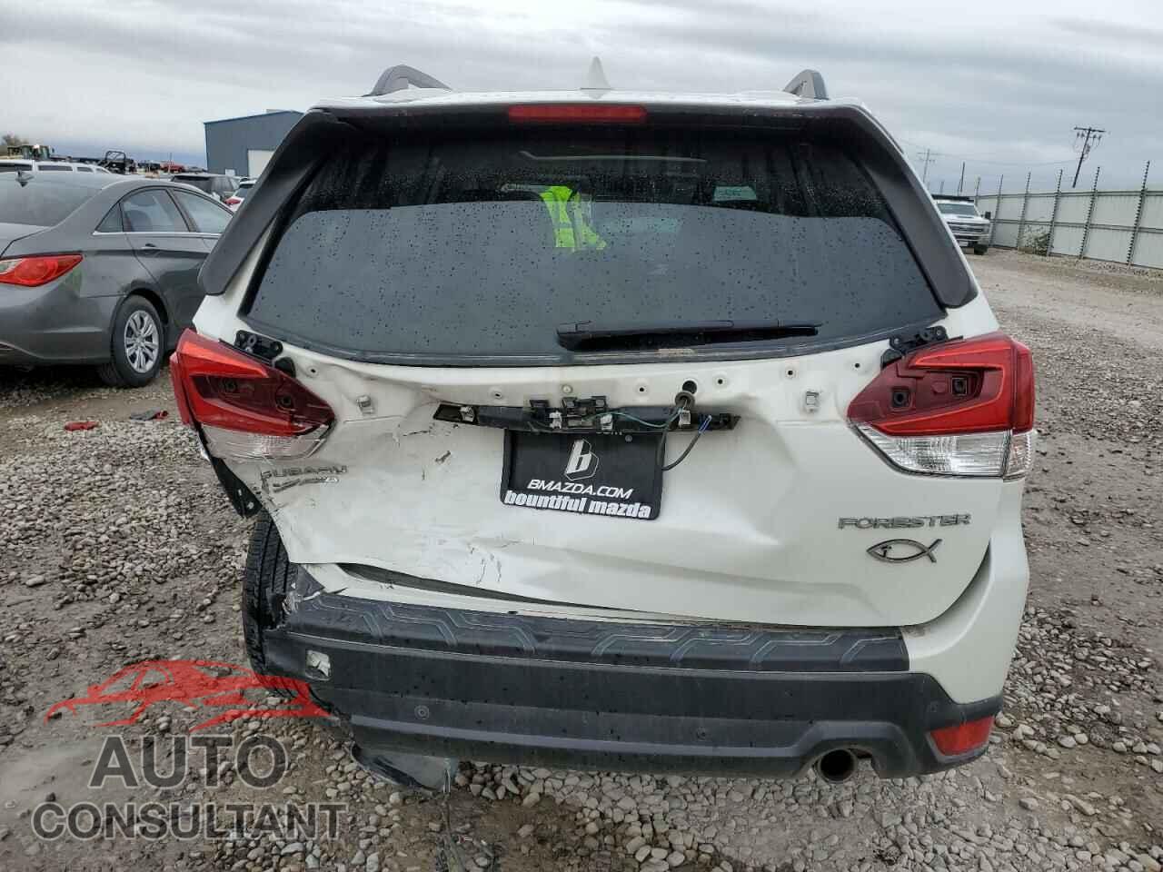 SUBARU FORESTER 2019 - JF2SKAUC0KH543240