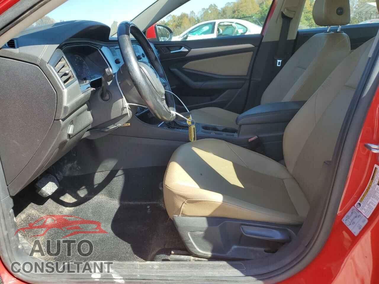 VOLKSWAGEN JETTA 2019 - 3VWC57BU2KM124517