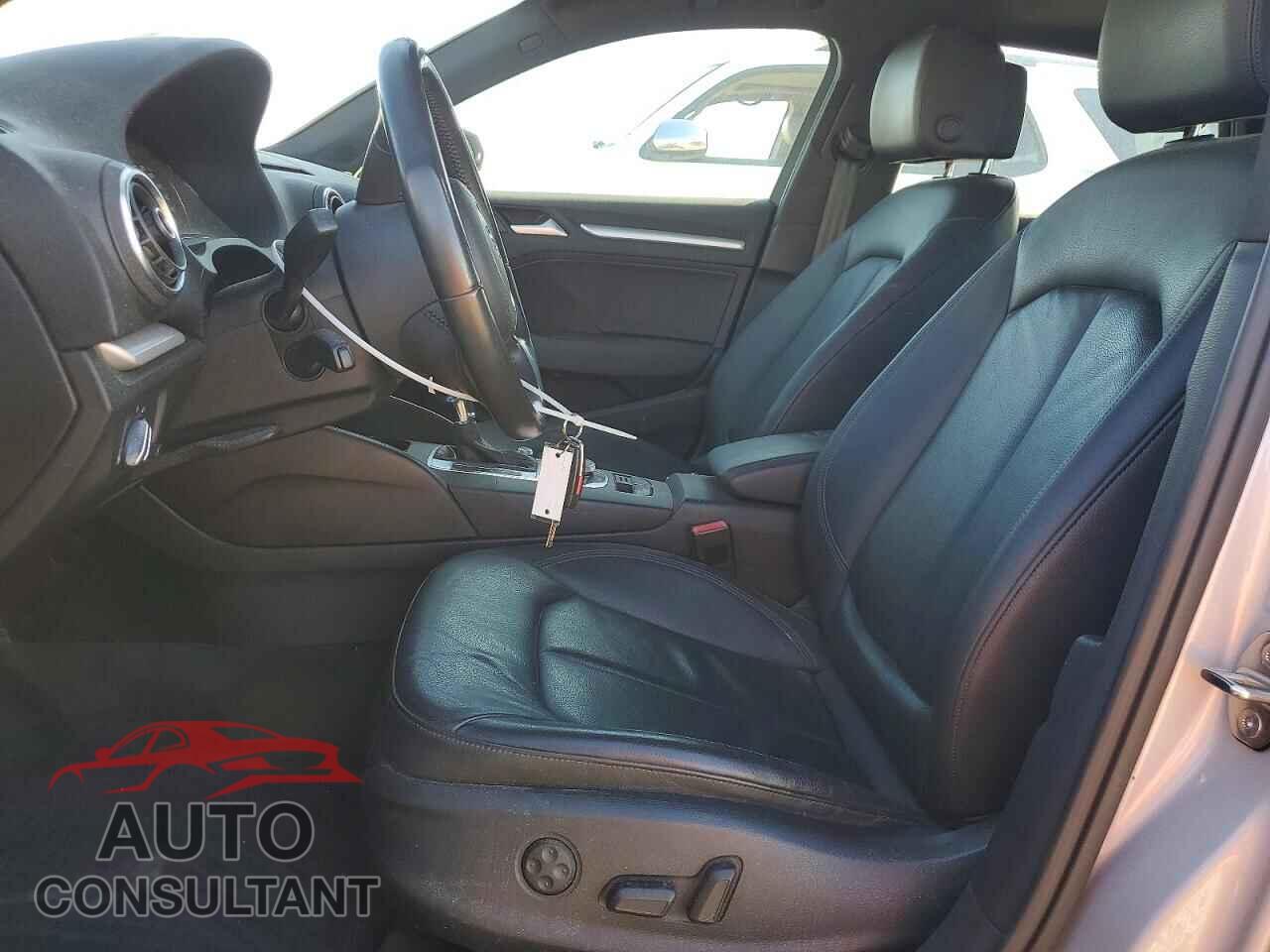 AUDI A3 2015 - WAUACGFF5F1010832