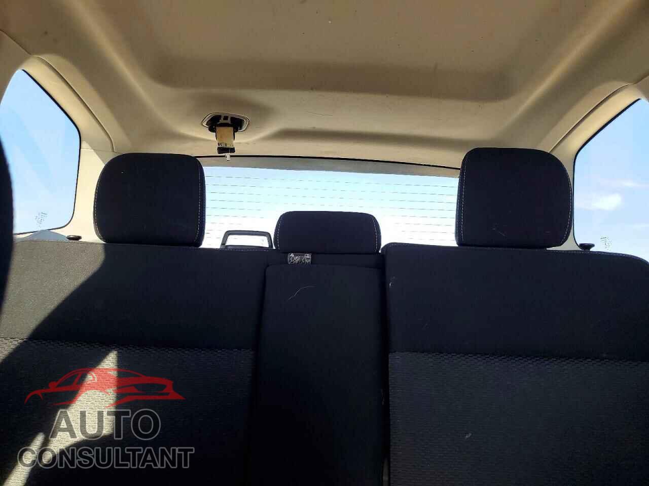 SUBARU FORESTER 2016 - JF2SJADC9GH521568
