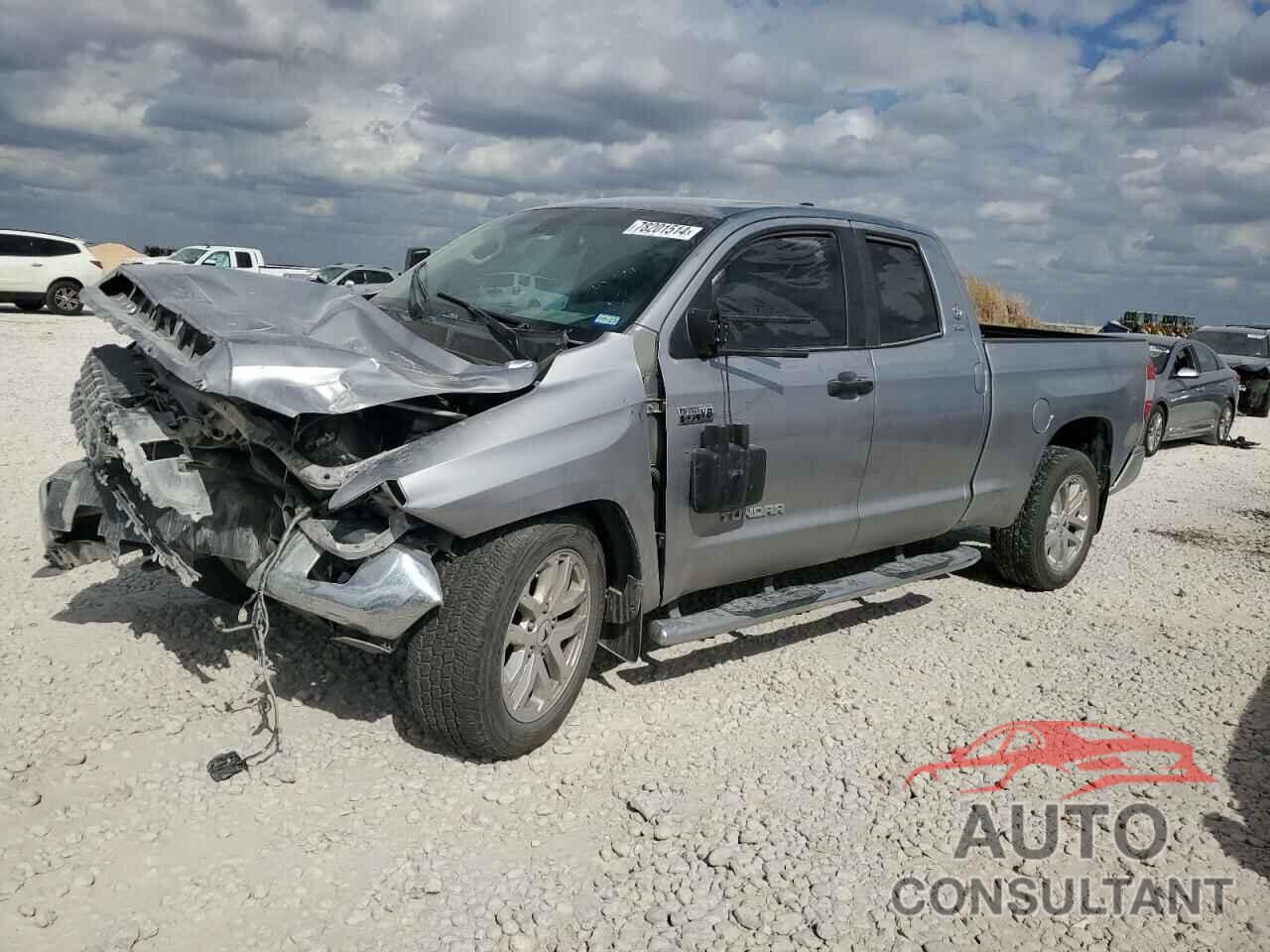 TOYOTA TUNDRA 2021 - 5TFUY5F19MX959806