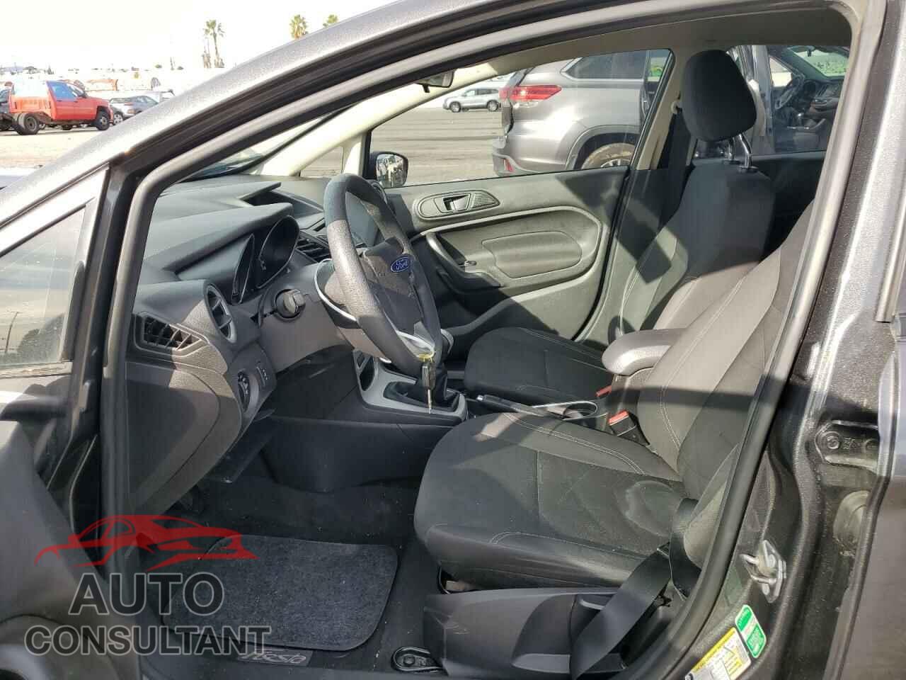 FORD FIESTA 2017 - 3FADP4EJ9HM132887