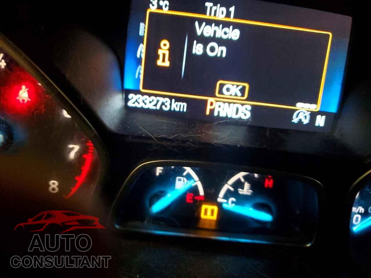 FORD ESCAPE 2018 - 1FMCU9J93JUC21021