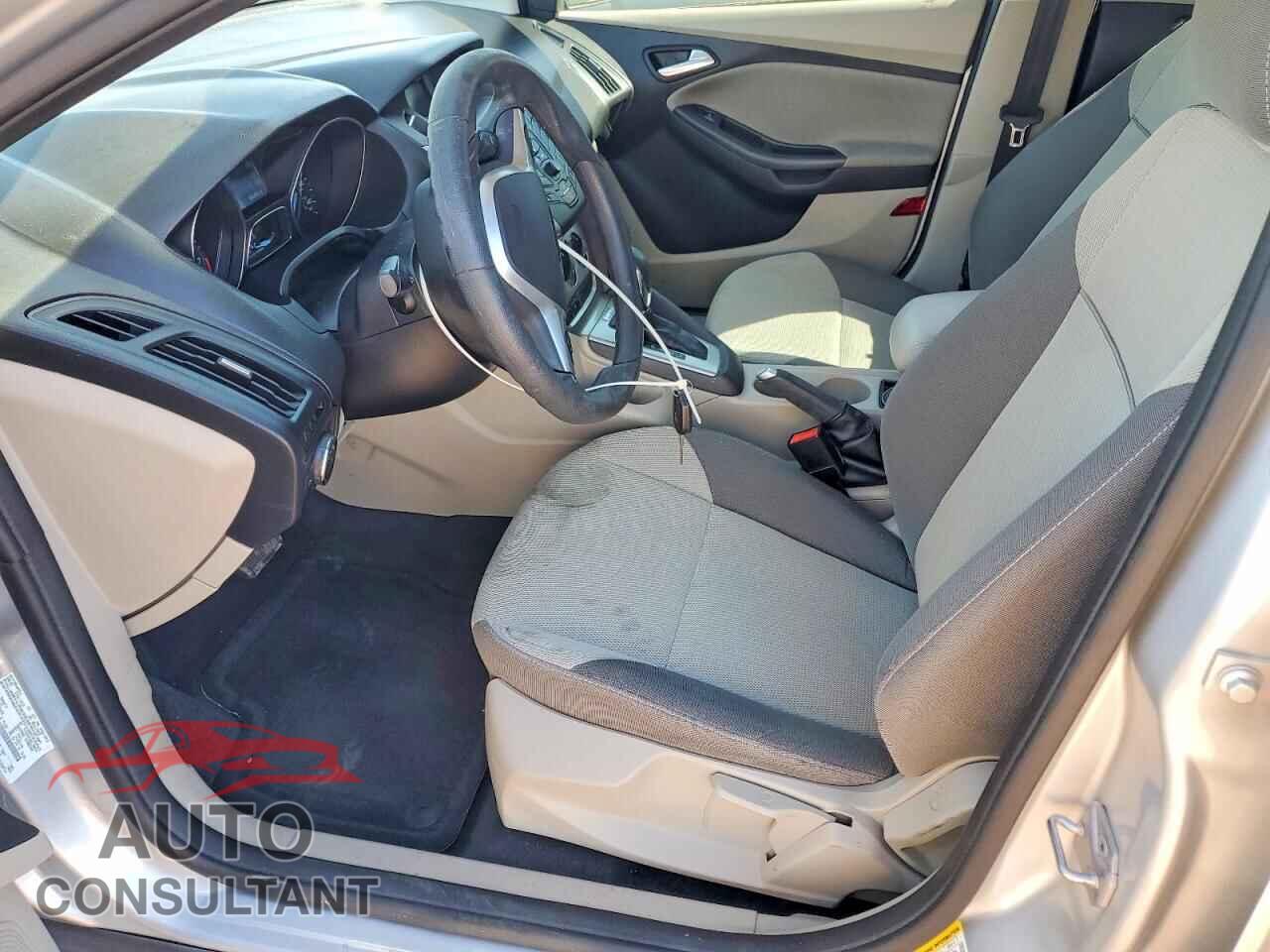 FORD FOCUS 2014 - 1FADP3F29EL185538