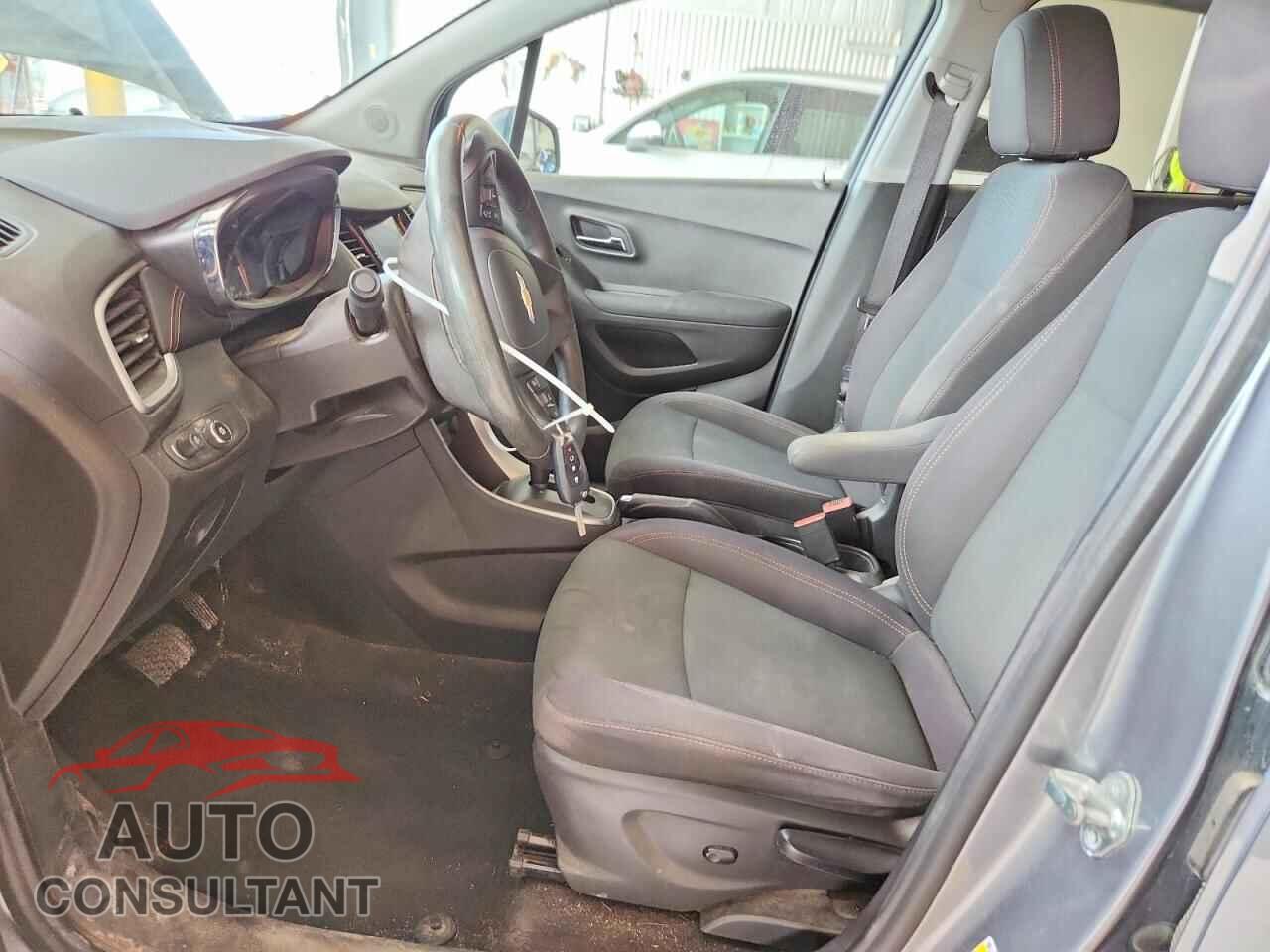 CHEVROLET TRAX 2020 - 3GNCJKSBXLL206929