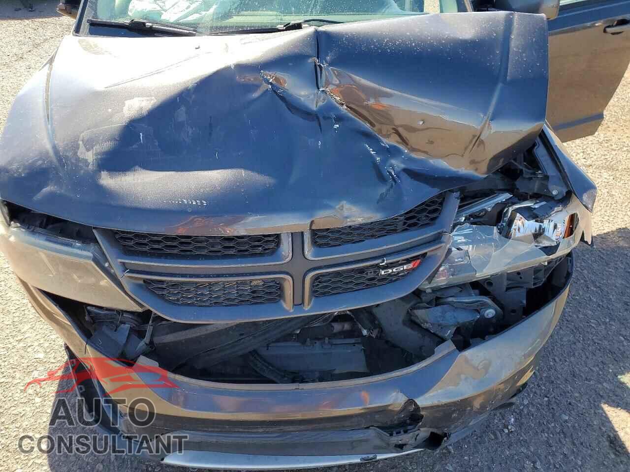 DODGE JOURNEY 2017 - 3C4PDDEG4HT616380