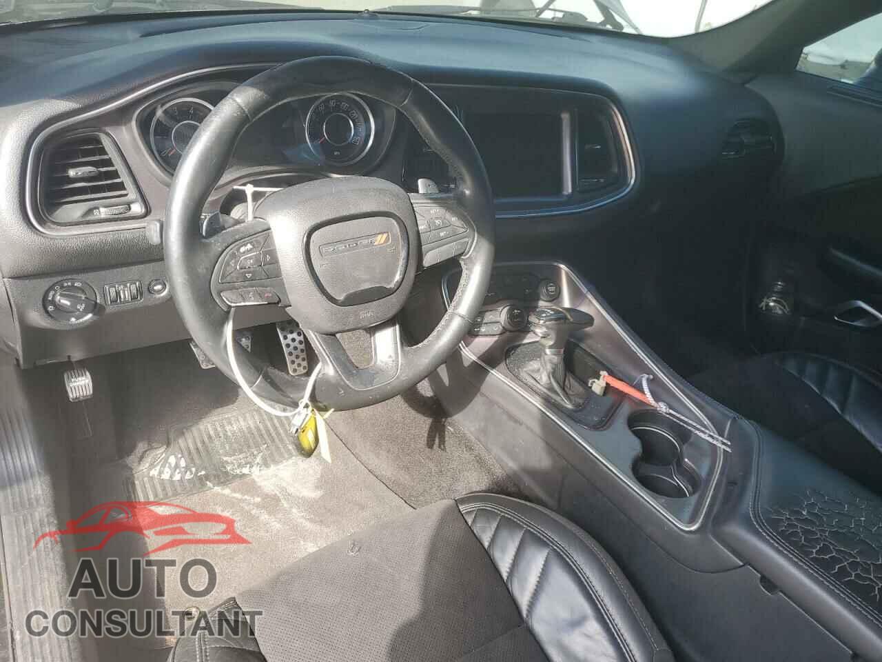 DODGE CHALLENGER 2015 - 2C3CDZAT6FH708972